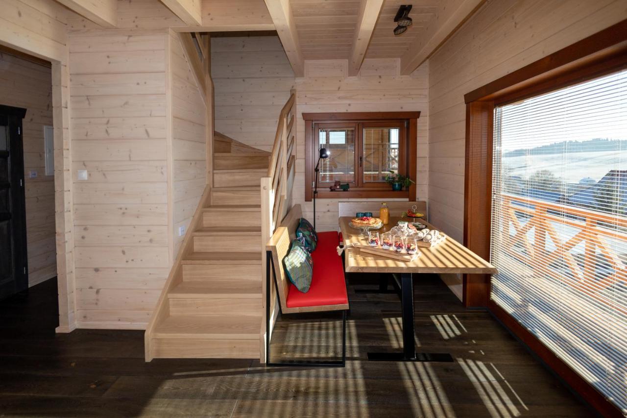 Houten Vakantiewoning "Reisnaarpolen" Royaal Ontbijt, Sauna En Hottub Czarna Góra Exterior foto