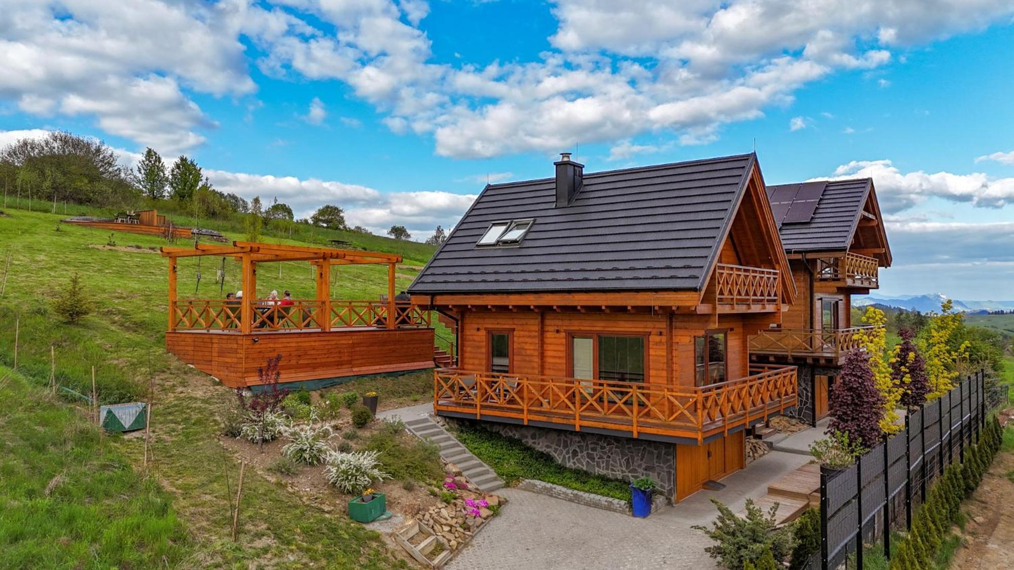 Houten Vakantiewoning "Reisnaarpolen" Royaal Ontbijt, Sauna En Hottub Czarna Góra Exterior foto